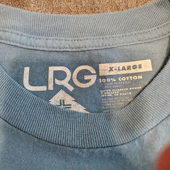 LRG light blue t-shirt big L logo chest size XL - Picture 2 of 3